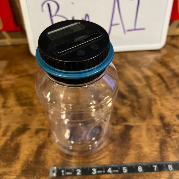 5/$20 electronic counting bank plastic jar - Picture 2 of 4
